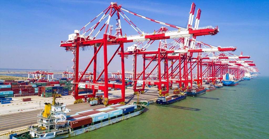 Ngành thủy sản Trung Quốc kêu gọi nới lỏng các biện pháp kiểm soát COVID tại cảng